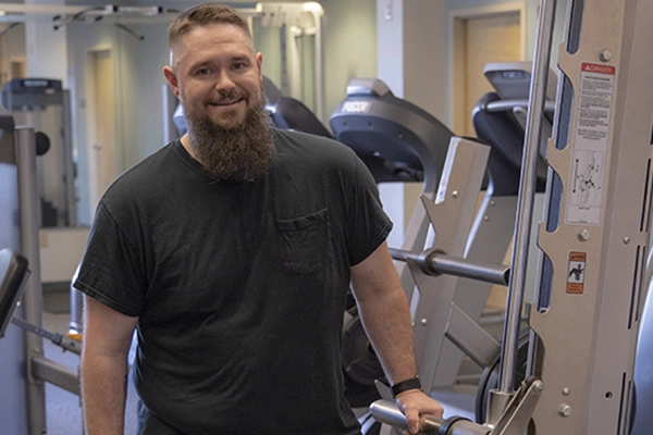 isaacmichael-12-062019_600x400