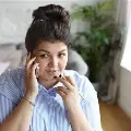 Womantalkingonthephone