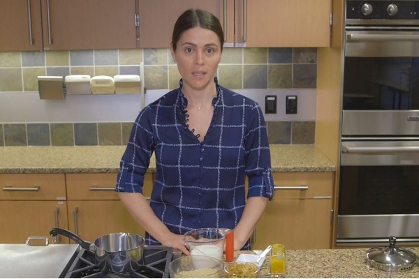 Salem Health dietitian in kitchen preparing Golden Milk Quinoa recipe