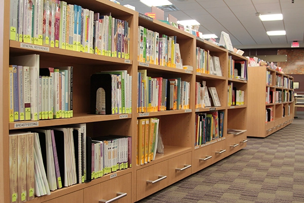 BookshelvesintheCHECLibrary