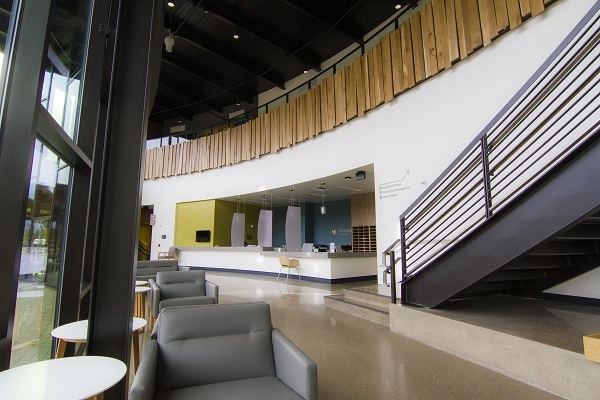 Rehabcenterlobbybalcony