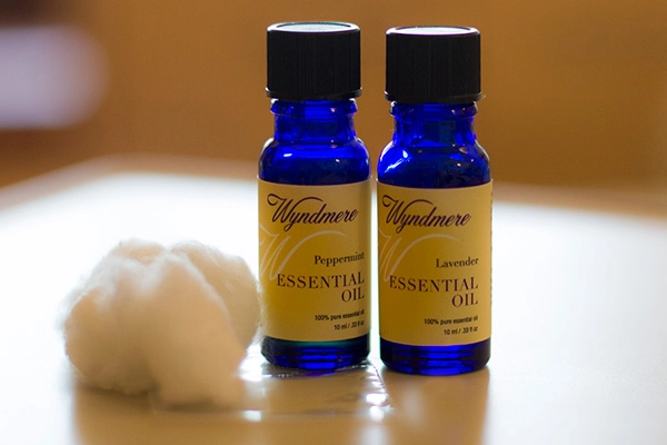 FBCEssentialOil-01-091415