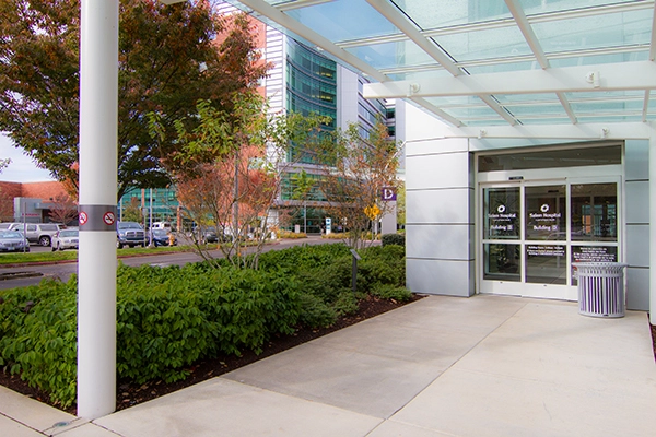 BuildingD_Entrance-02-110215