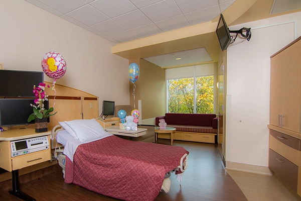 LaborDelivery-Room-01-110215