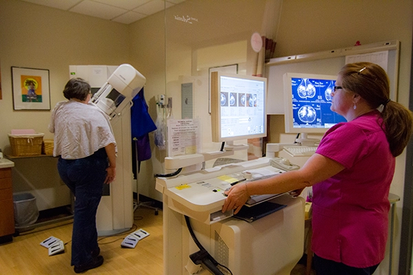 Mammography-04-021116-inCopy3