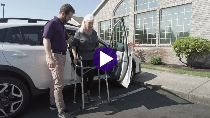 Athumbnailbuttontoviewavideoaboutmovingsafelyafterjointreplacement