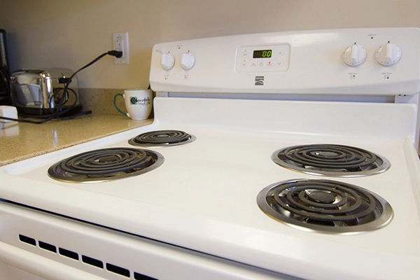 RehabApartment-03-033116-INCOPY-24004