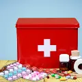 firstaidkitwithpills