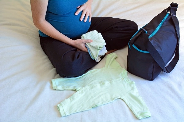 Hospital Bag Essentials, Dallas motherhood